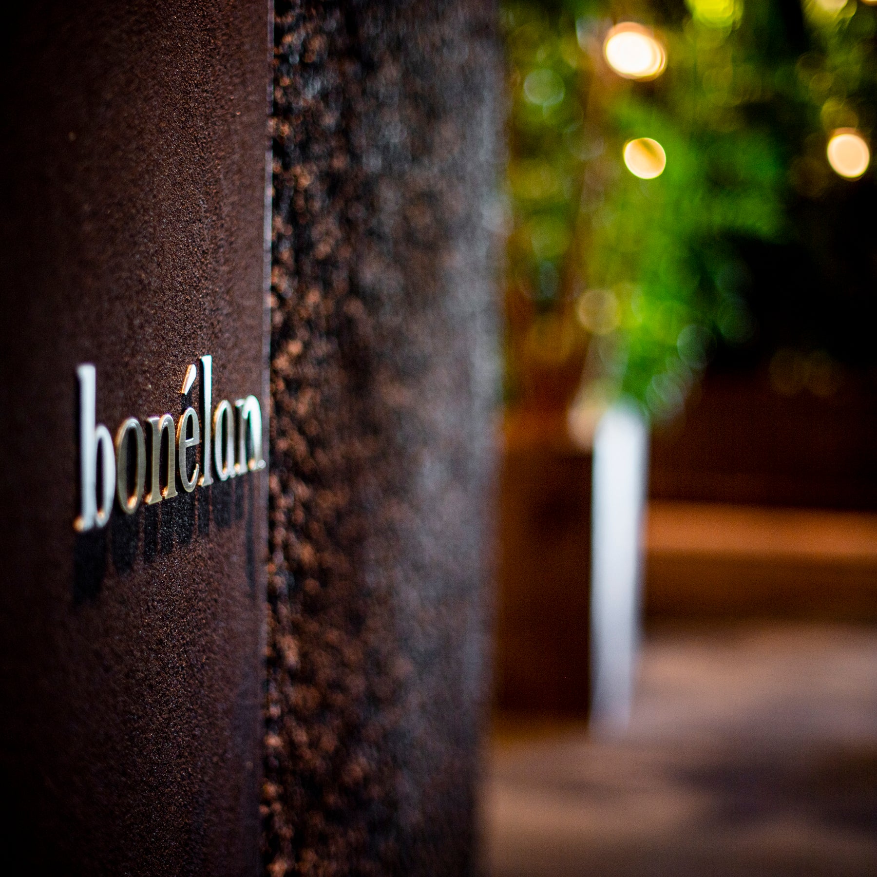 ミシュランガイド東京にて、姉妹店「ボネラン」掲載